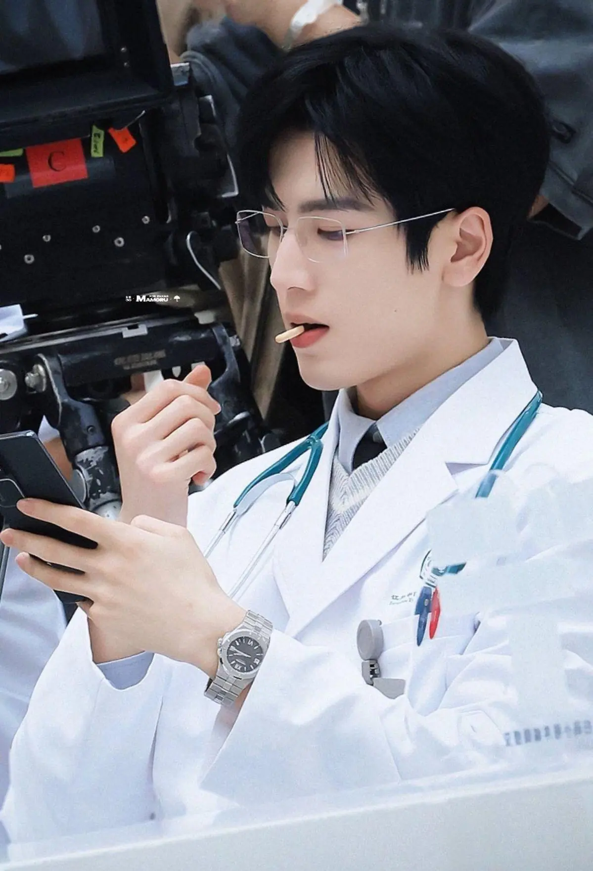 Bìa BẠN TRAI CŨ NGHĨ NHIỀU QUÁ RỒI