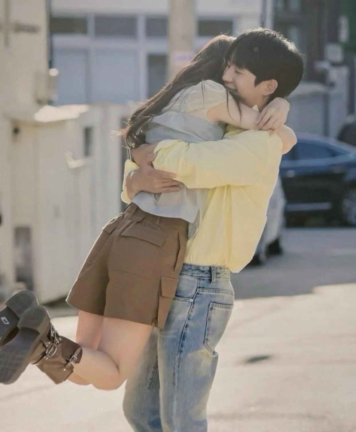 Bìa CHỒNG ĐEM LÒNG YÊU CÔ TRỢ LÝ NHỎ
