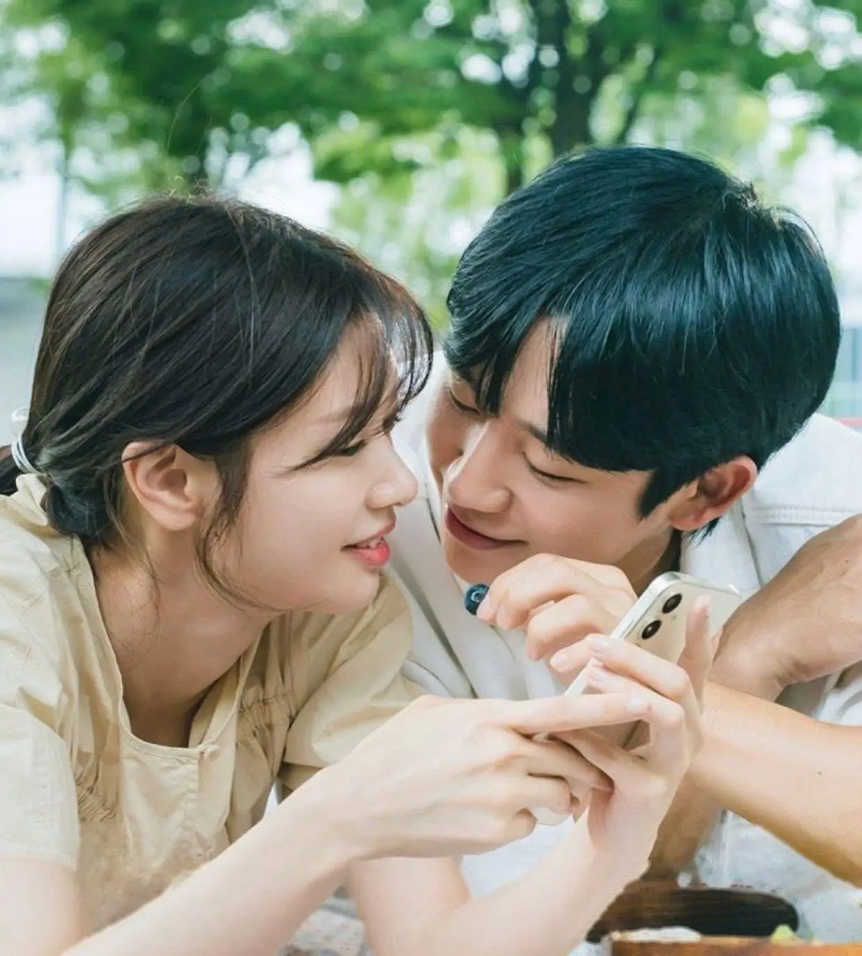 Bìa 30 TUỔI TÔI KẾT HÔN VỚI MỘT VỊ BÁC SĨ
