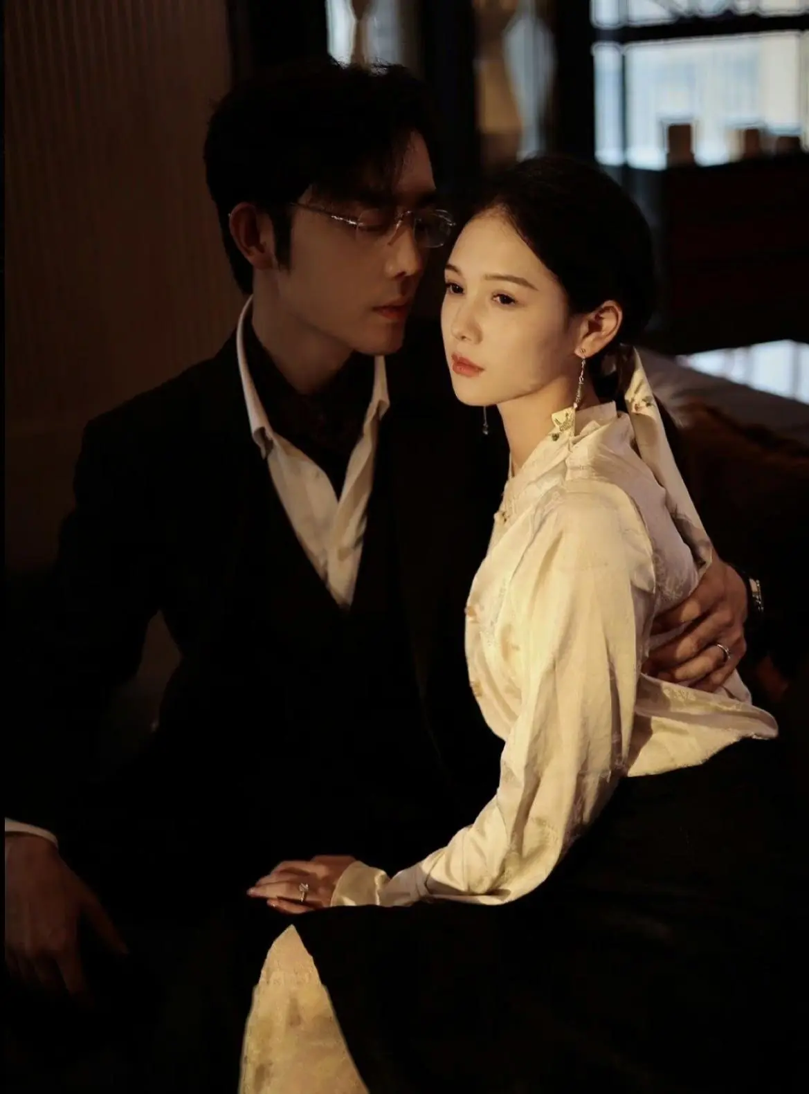 Bìa BA NĂM HÔN NHÂN, ĐỔI LẠI TỜ ĐƠN LY HÔN