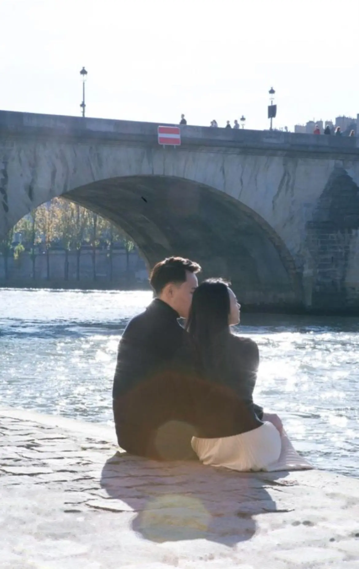 Bìa TÔI DỨT KHOÁT BUÔNG BỎ MỐI TÌNH KHÔNG ĐÁNG