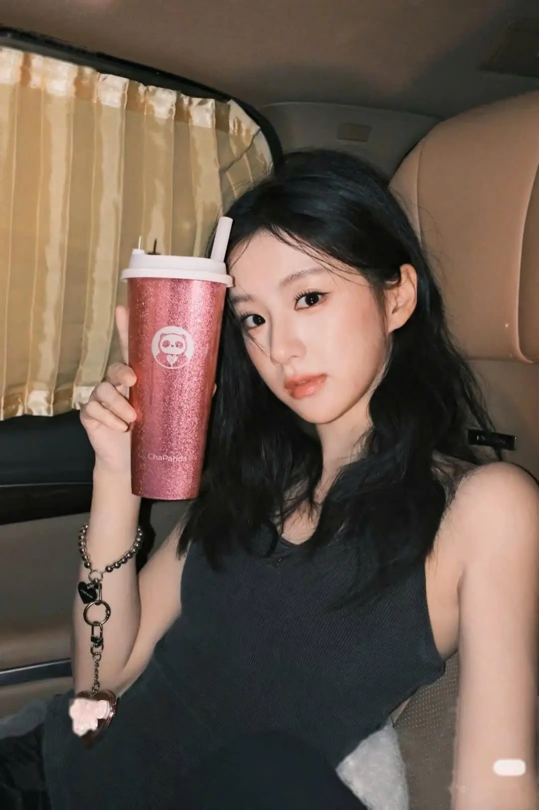 Bìa GIA TỘC DỐI TRÁ