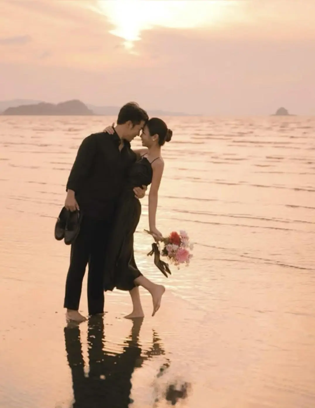 Bìa NHỊP TIM NGỪNG RUNG ĐỘNG