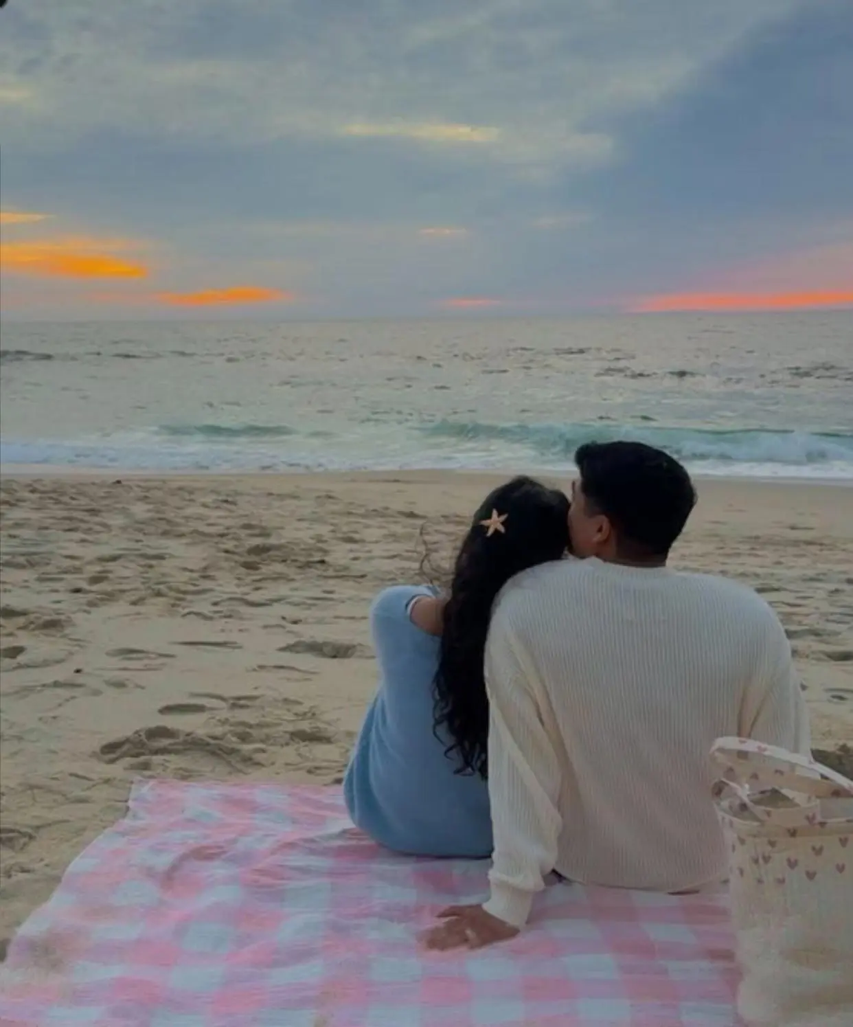Bìa BẠN TRAI PHẢI LÒNG CÔ BẠN THÂN CỦA TÔI