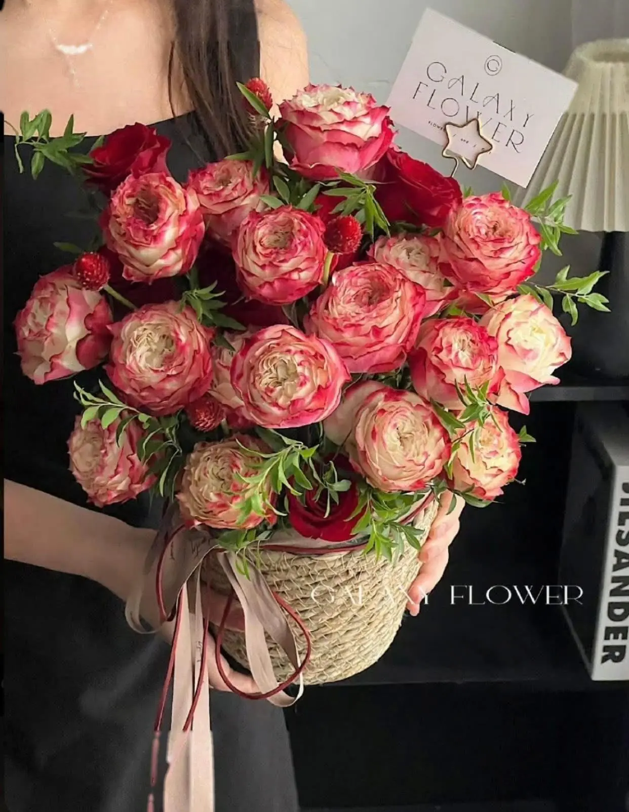 Bìa CHÚNG TA CHỈ LÀ BẠN