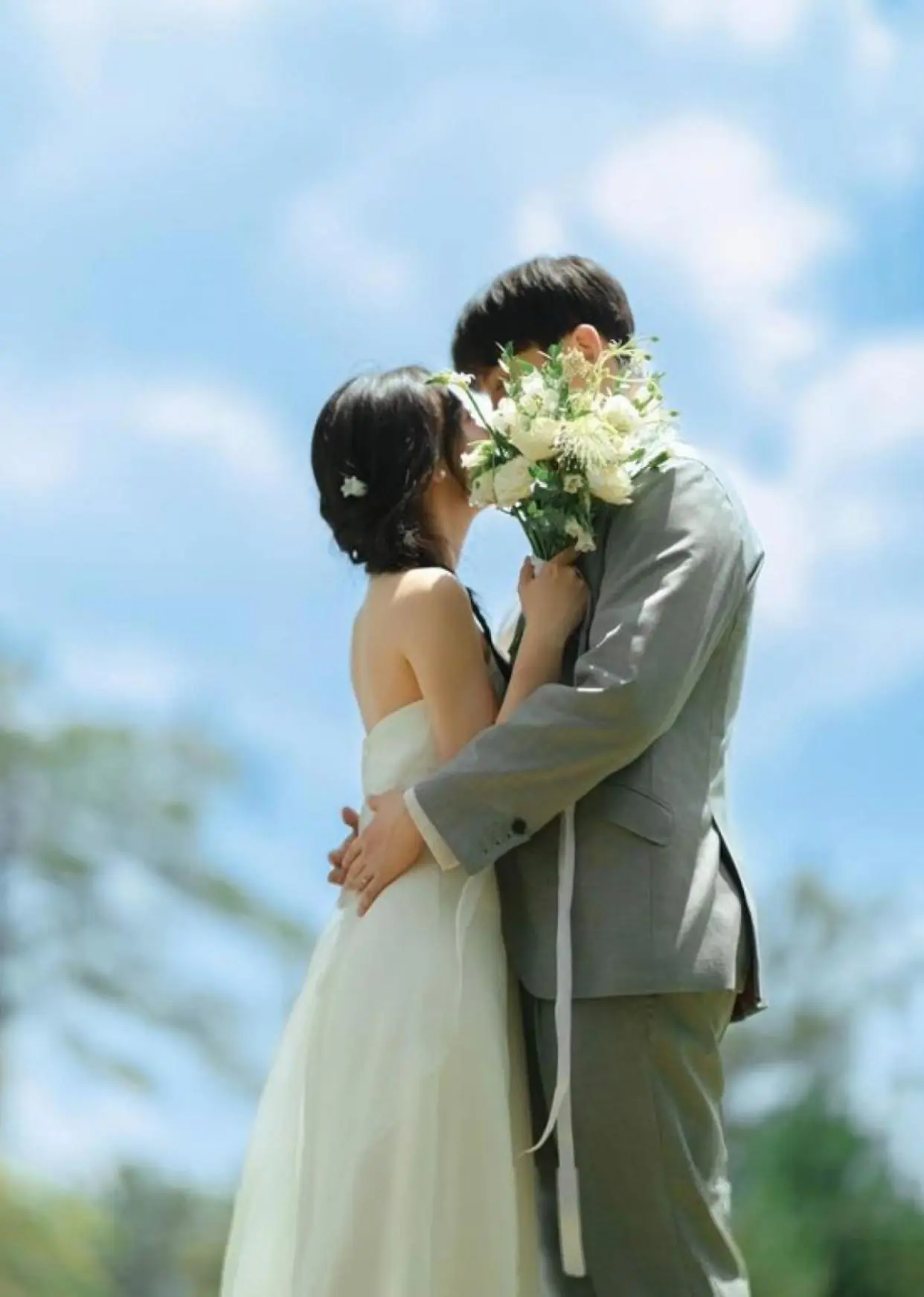Bìa KÝ ỨC NĂM 7 TUỔI