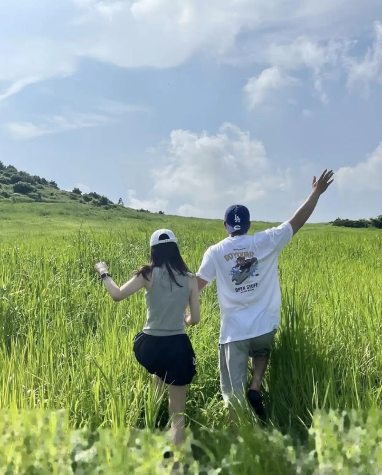 Bìa HÔN NHÂN GƯỢNG ÉP