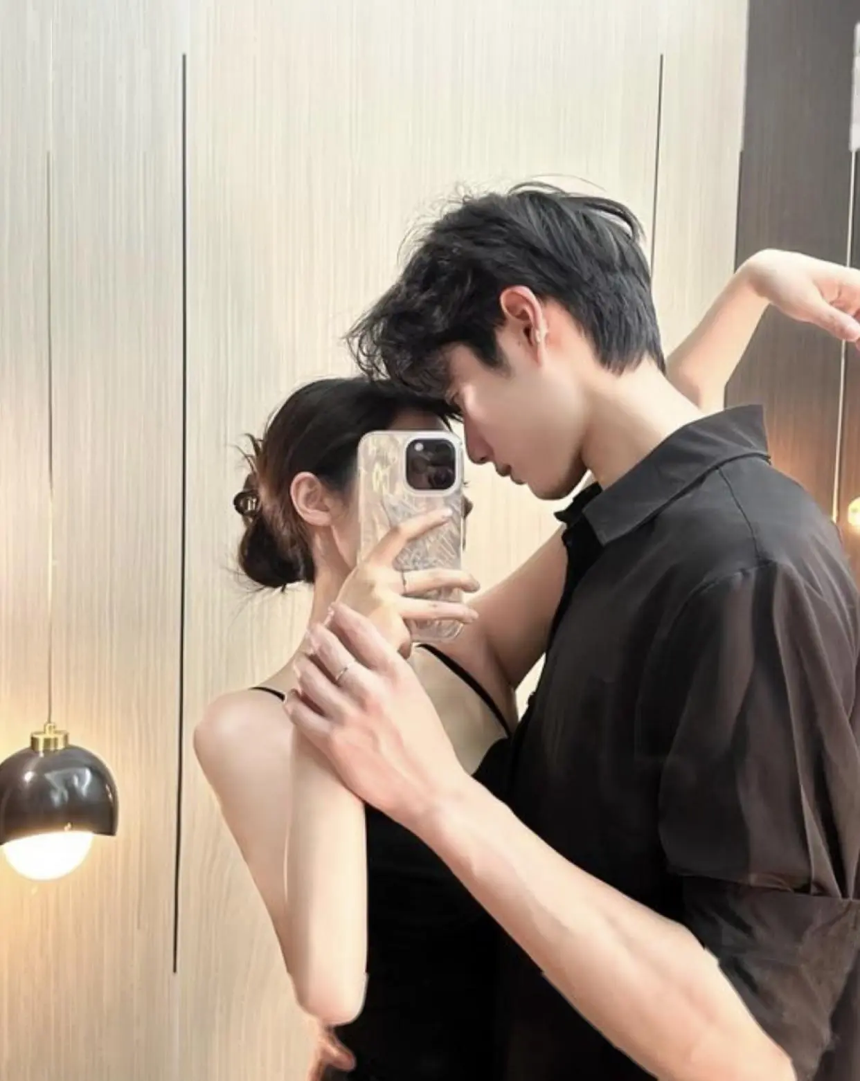 Bìa TÌNH YÊU CỦA DƯ CHU CHU