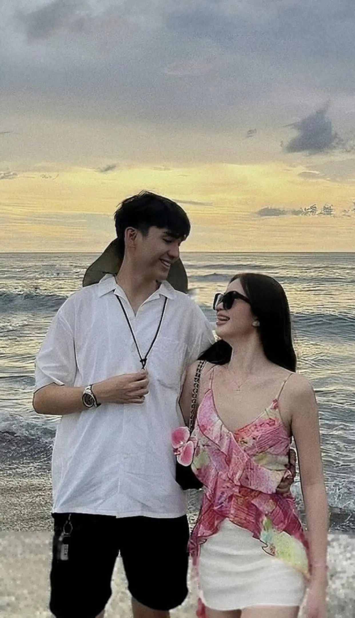 Bìa 5 NĂM SAU CHÚNG TÔI GẶP LẠI NHAU