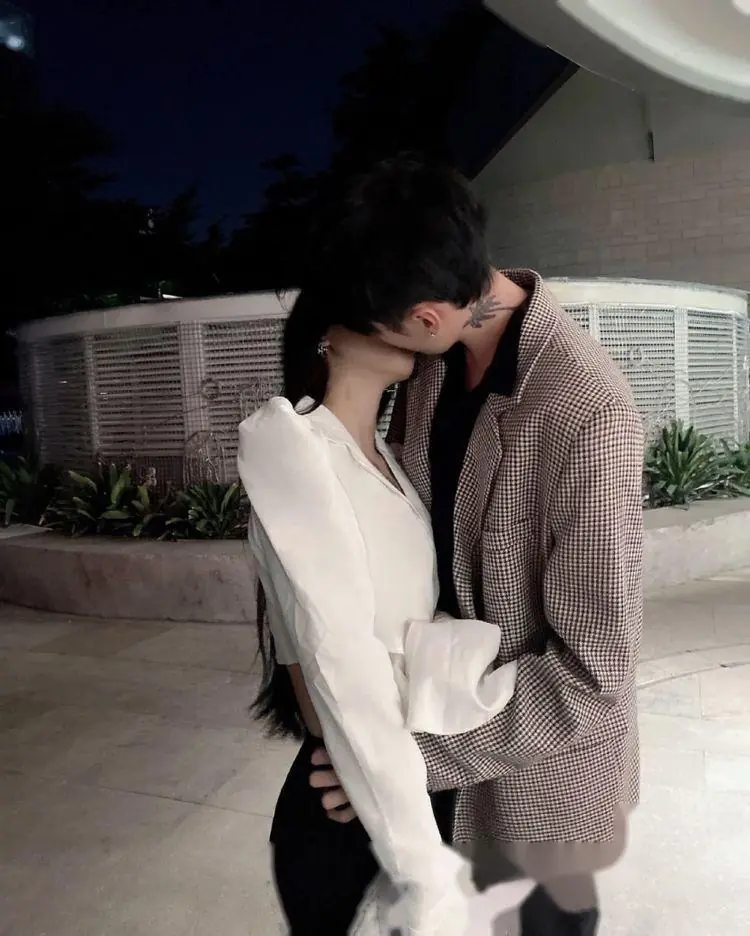 Bìa NHIỆM VỤ DỖ BẠN GÁI THIẾU GIA
