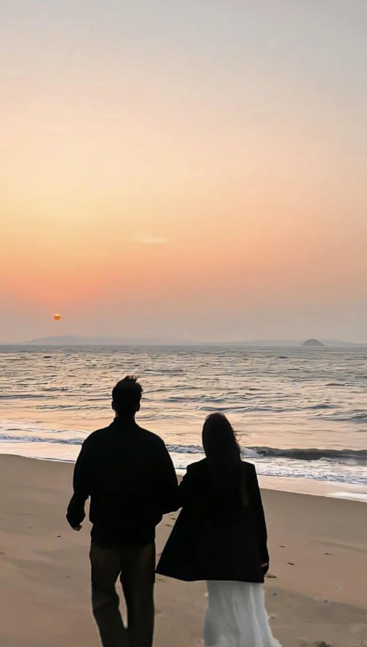 Bìa HÔN NHÂN CỦA TRI Ý
