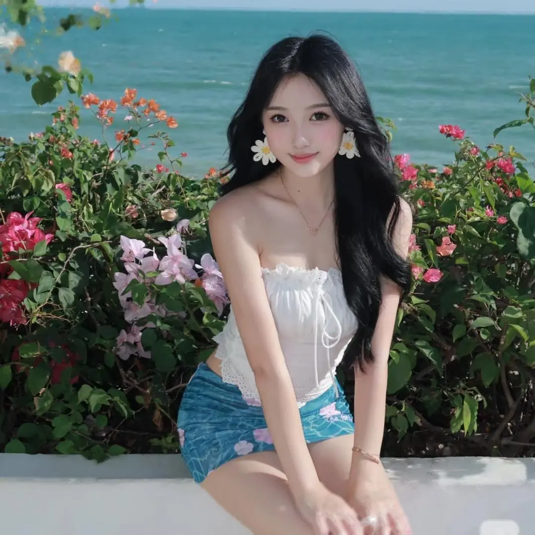 Bìa CÁI BẪY MANG TÊN CHỊ HỌ