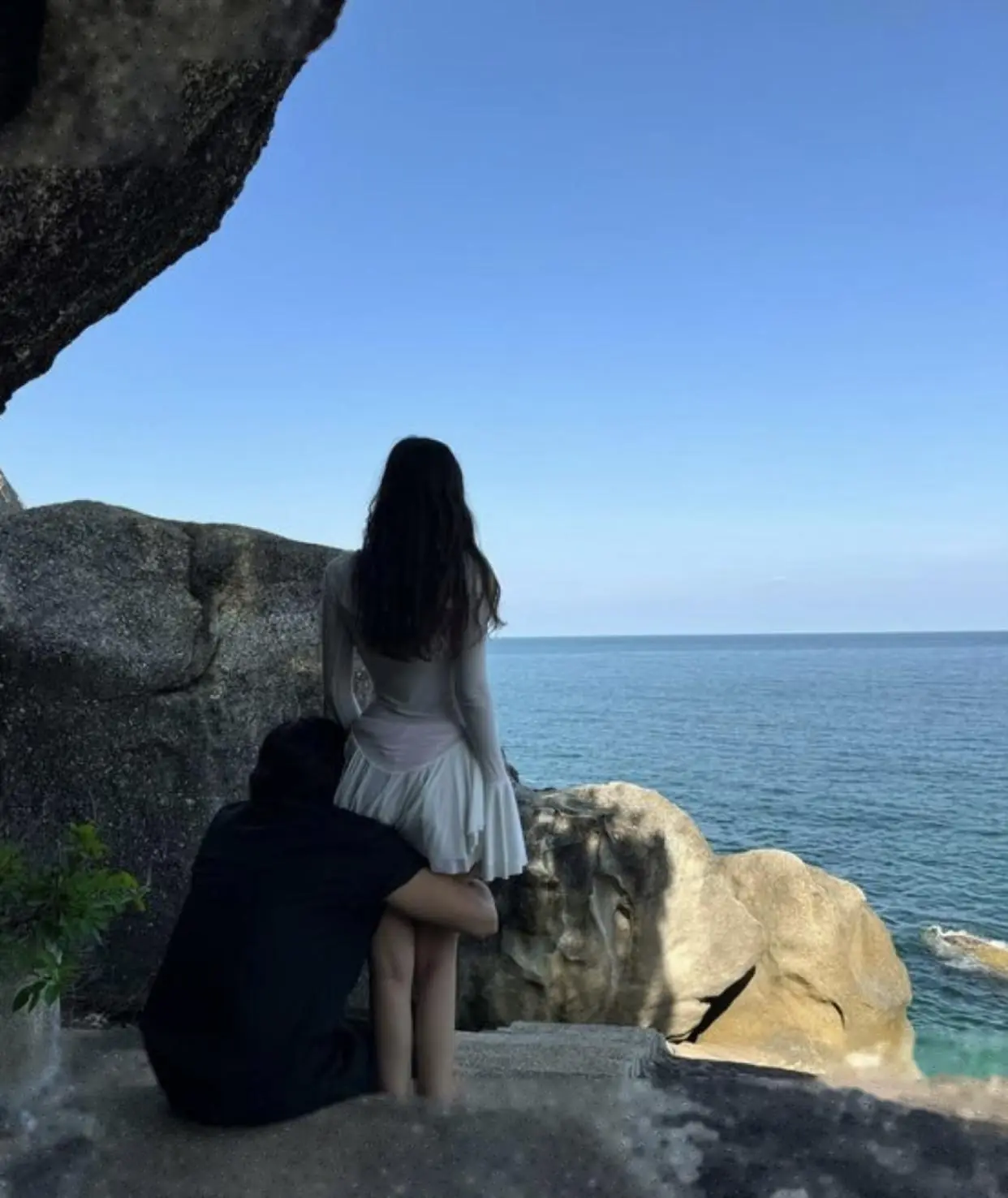 Bìa CHỒNG BỎ TÔI Ở BỆNH VIỆN ĐỂ CHĂM SÓC TIỂU TAM